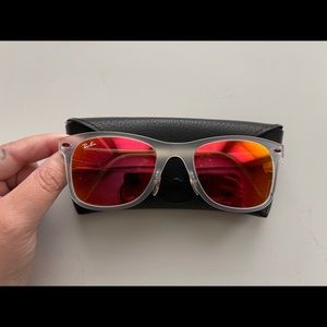 Ray Ban lightweight wayfarer red mirror polarized